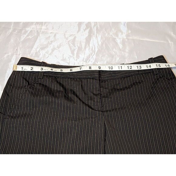 THE LIMITED pinstripe stretch Drew fit bermuda shorts Women's Size Size 6 Busine - Picture 11 of 15